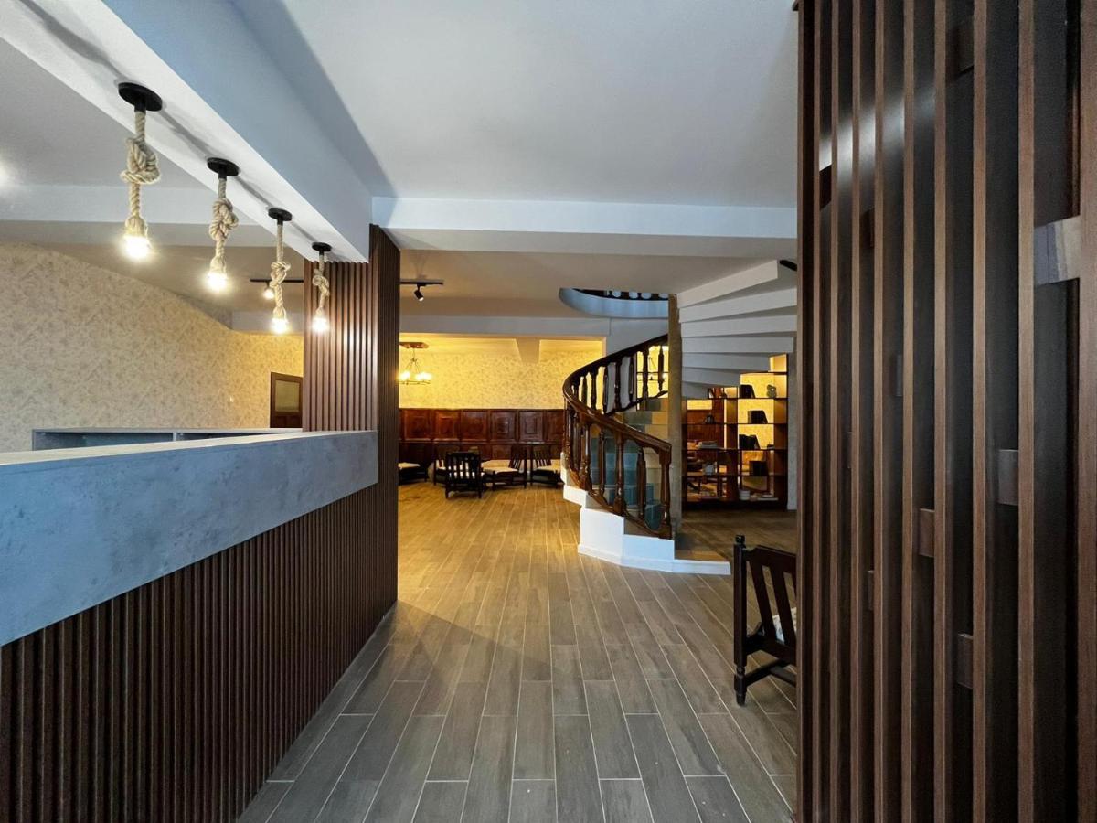 Hotel La Conac Nufaru Exteriér fotografie