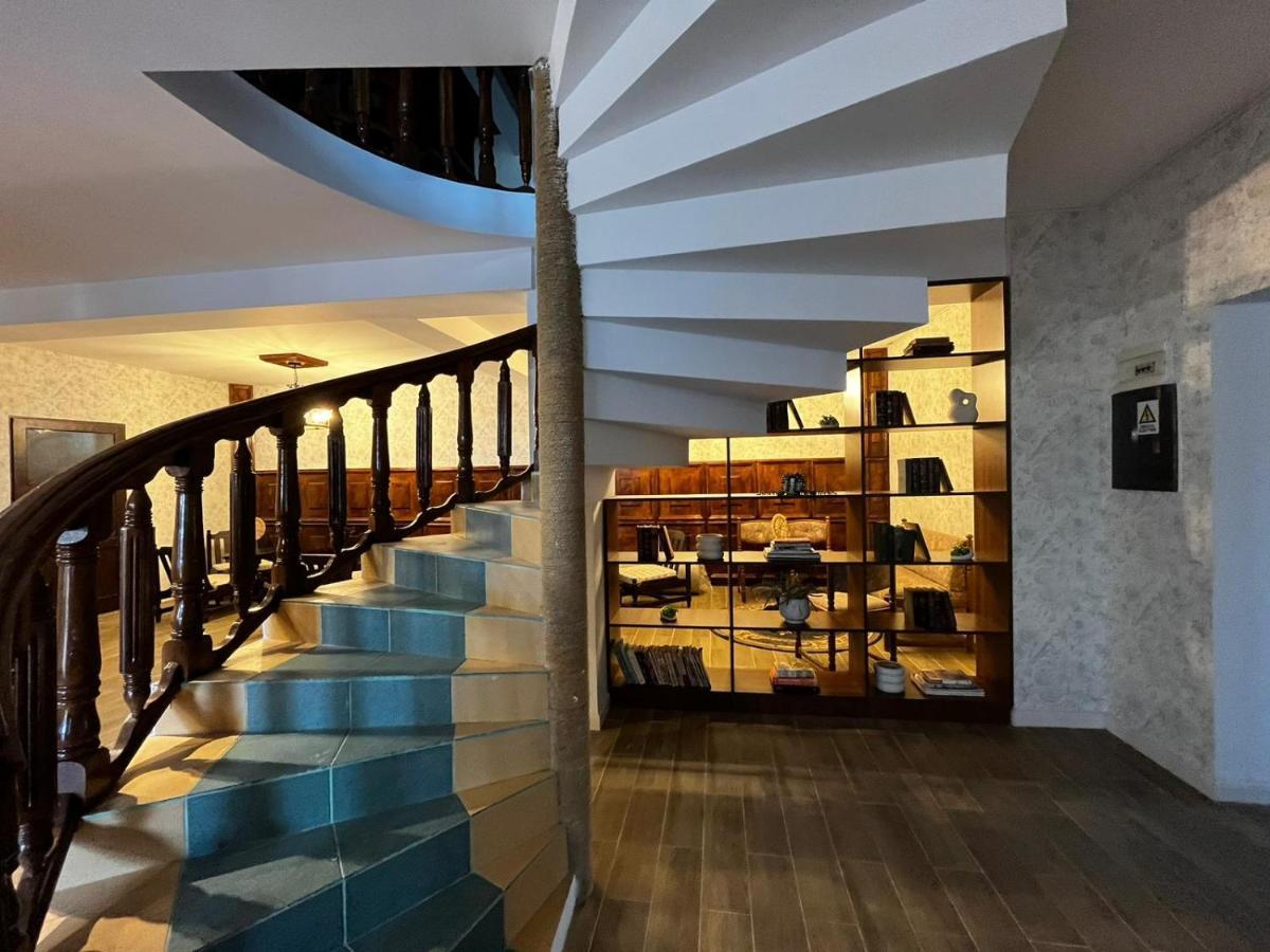 Hotel La Conac Nufaru Exteriér fotografie