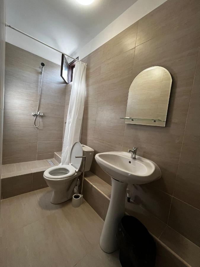 Hotel La Conac Nufaru Exteriér fotografie